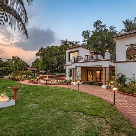 Saffronstays Riverfront Manor, 5-Bdr Pool Villa By Pej River Karjat Exterior photo