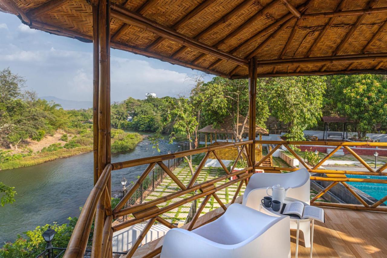 Saffronstays Riverfront Manor, 5-Bdr Pool Villa By Pej River Karjat Exterior photo